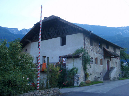 Old Barn.